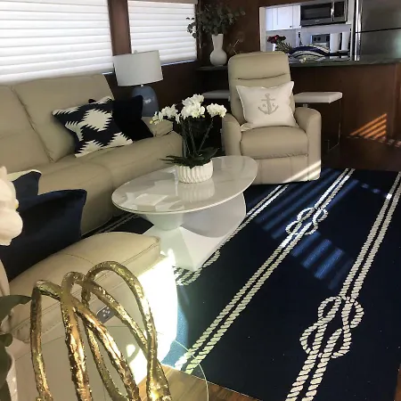 Luxury Afloat Yacht Paradise 3 Bedrooms 3Bath 5 Beds With Full Marina View Los Angeles Extérieur photo